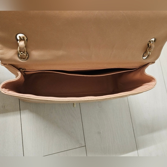 Chanel single flap bag - Picture 15 of 16